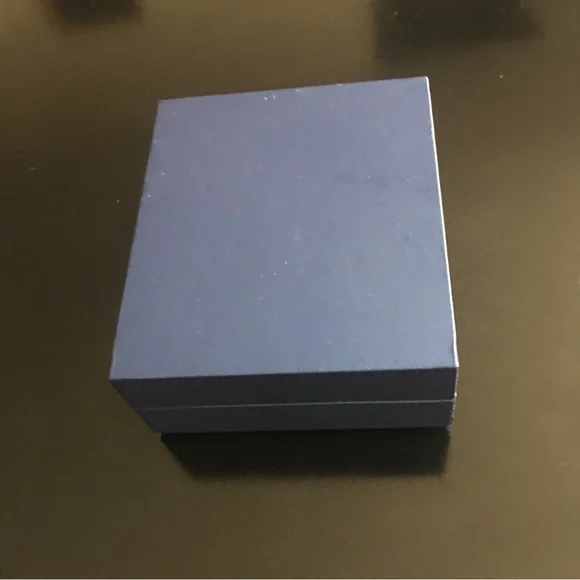 Silver Necklace With CZ’s - Picture 11 of 11